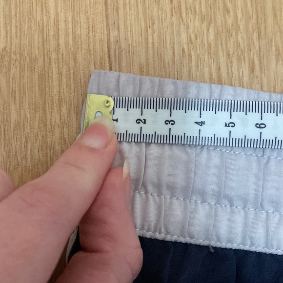 “I love Australia” boardshorts - size Medium - Picture 5 of 6